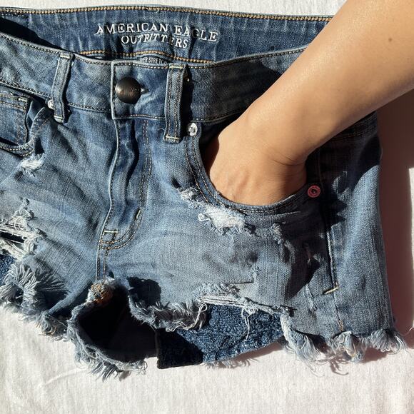 American Eagle Outfitters Women Shorts Size 8 Blue Denim Cutoff Super Stretch - Picture 9 of 10
